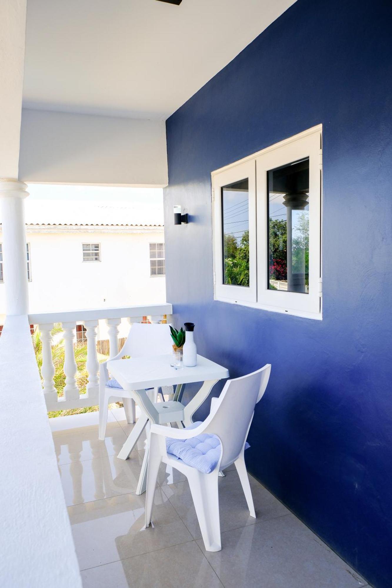Tiki Blou - Mini Resort Centraal Gelegen Tussen Mambo Beach & Jan Thiel Willemstad Dış mekan fotoğraf